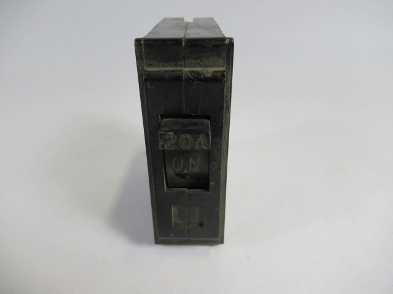General Electric TQL-1120 Circuit Breaker 20A 120/240V 1P USED