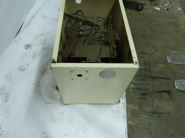 J.Schneider CLAB-26F-950810T8 45 KVA 3 PH Pri 415 Sec 220 / 200 USED