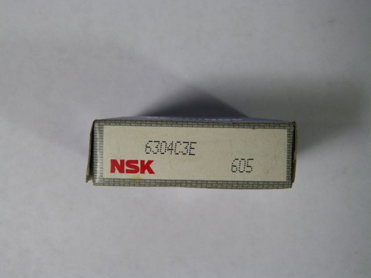 NSK 6304C3E Single Row Ball Bearing ! NEW !