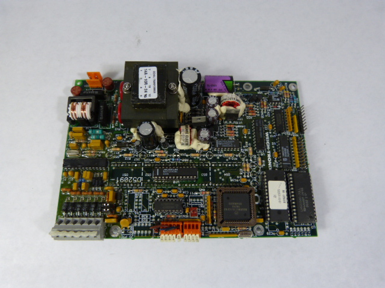 Weightronix D52091-DS1 PC Board with Numeric Display BROKEN CONNECTOR USED