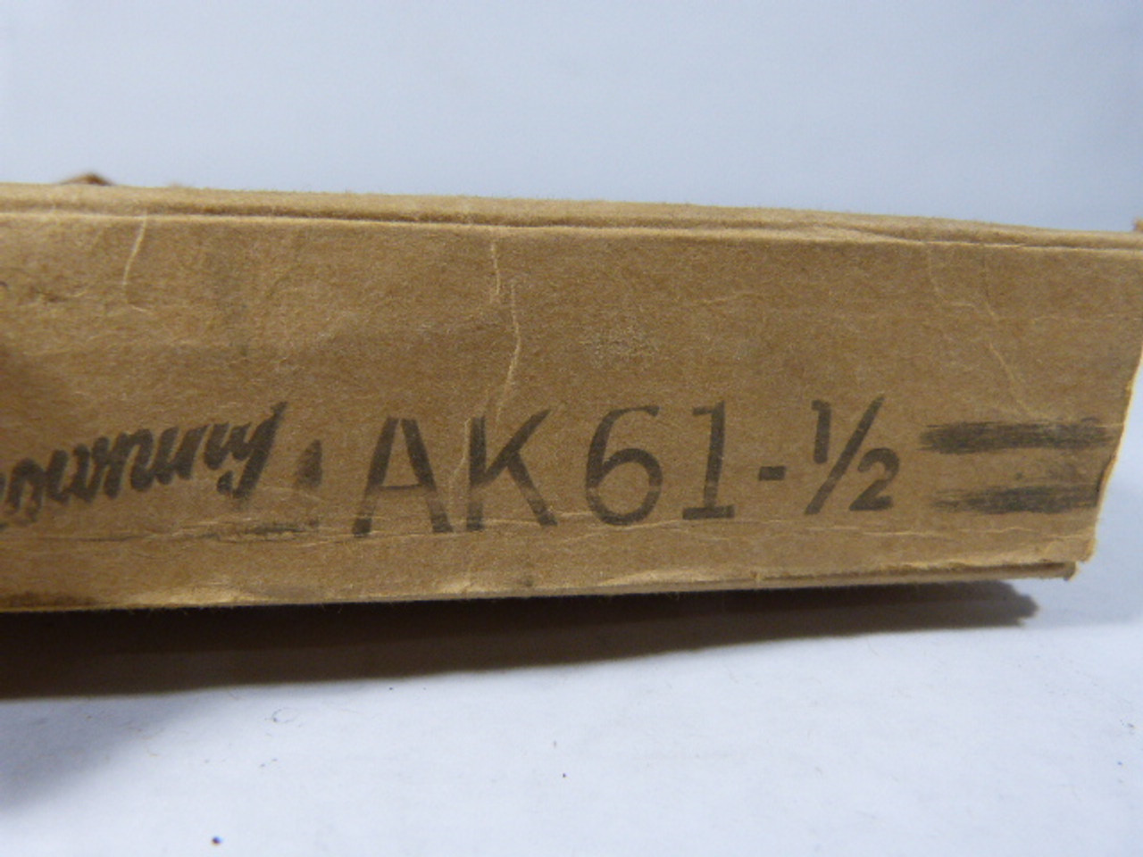 Browning AK61-1/2 V-Belt Pulley 1/2" Bore ! NEW !