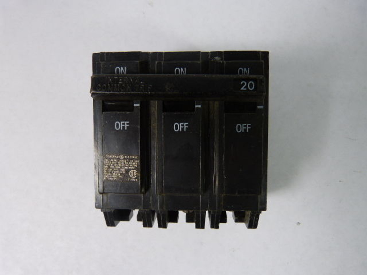 General Electric THQB32020 Circuit Breaker 3Pole 20Amp USED