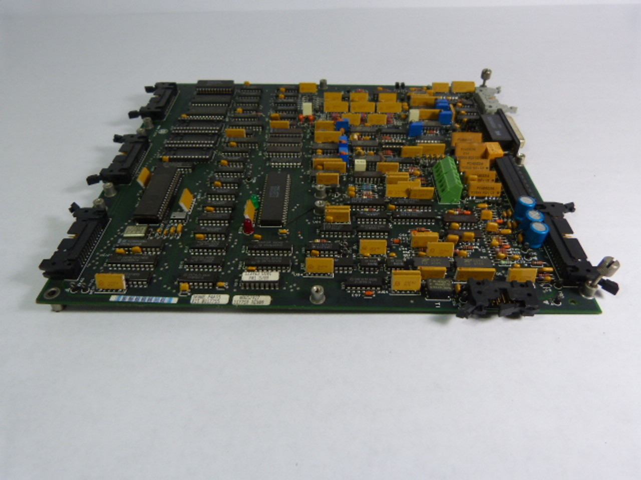 Allen-Bradley 117755 Main CPU Board Missing Mounting Screws USED