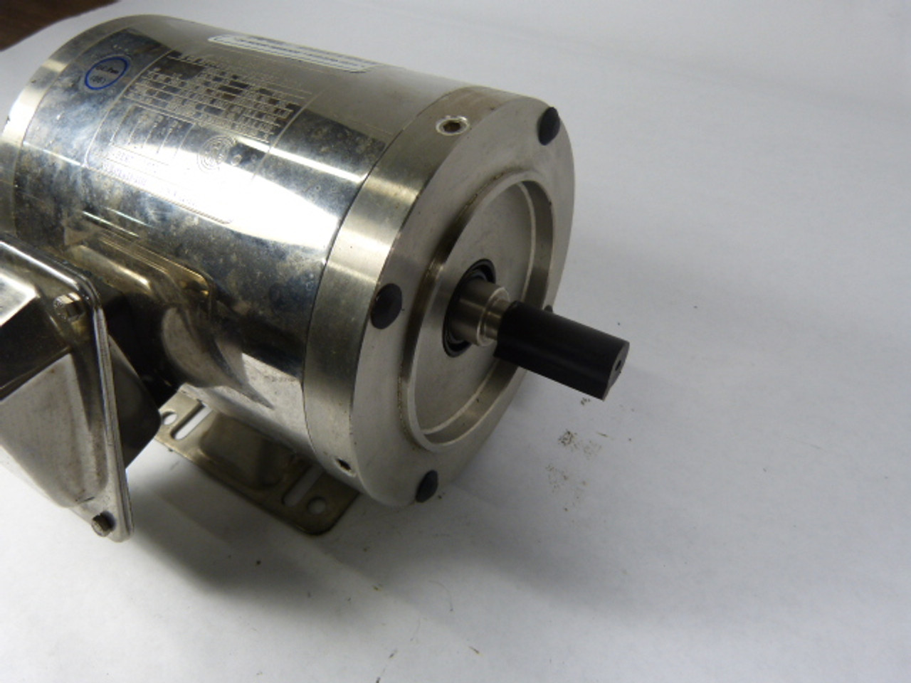 Ultimate 1/2HP 3450RPM 575V 56C TENV 3Ph 0.60A 60Hz ! NOP !