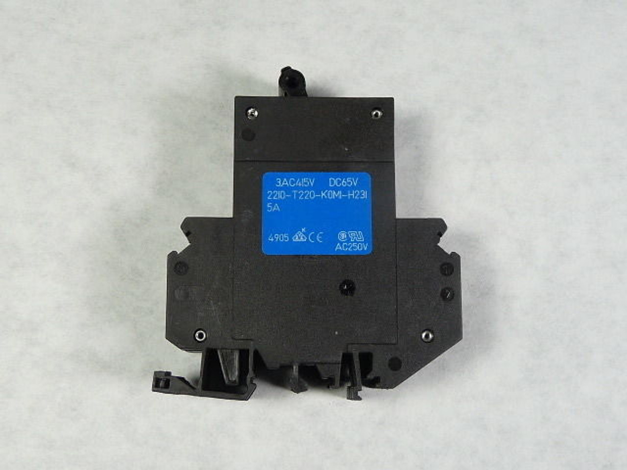 ETA 2210-T220-K0MI-H231 Circuit Breaker 2P 5A 65VDC USED