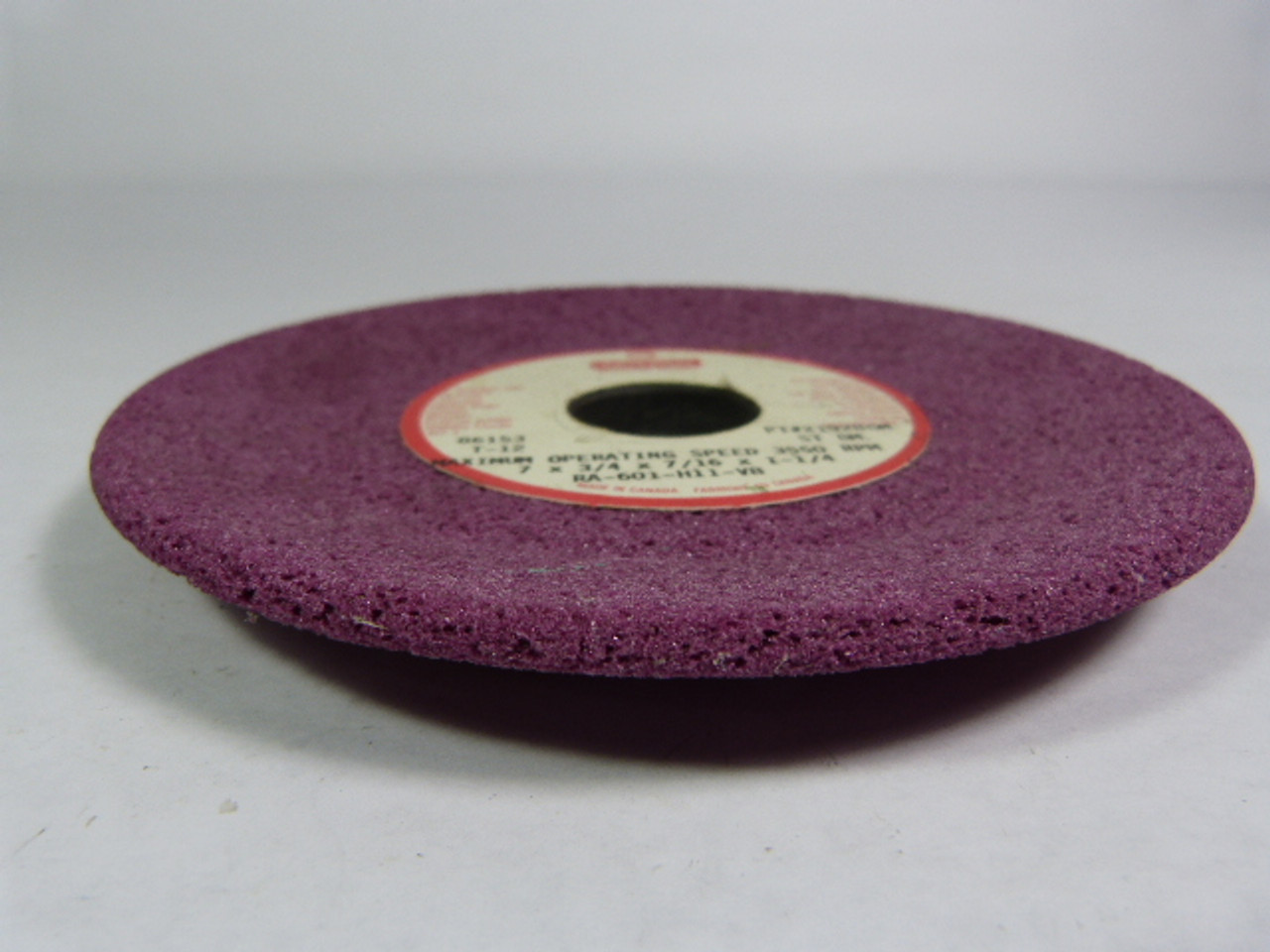 Universal  21928GM Grinding Wheel 7x3/4x7/16x1-1/4 ! NOP !