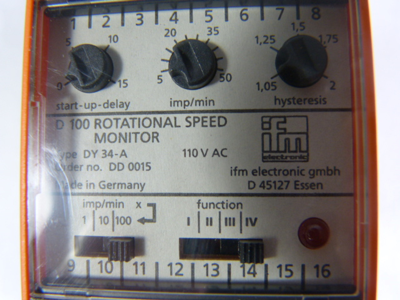 IFM DY-34A-D100 Rotational Speed Monitor 24VDC ! NEW !