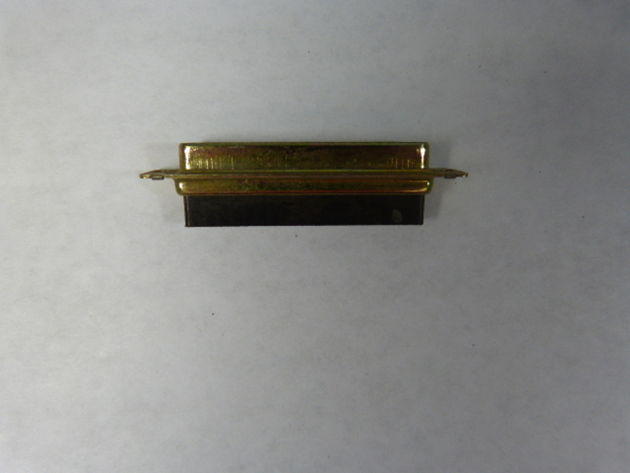 Amphenol 205209-1 Connector D-Sub USED