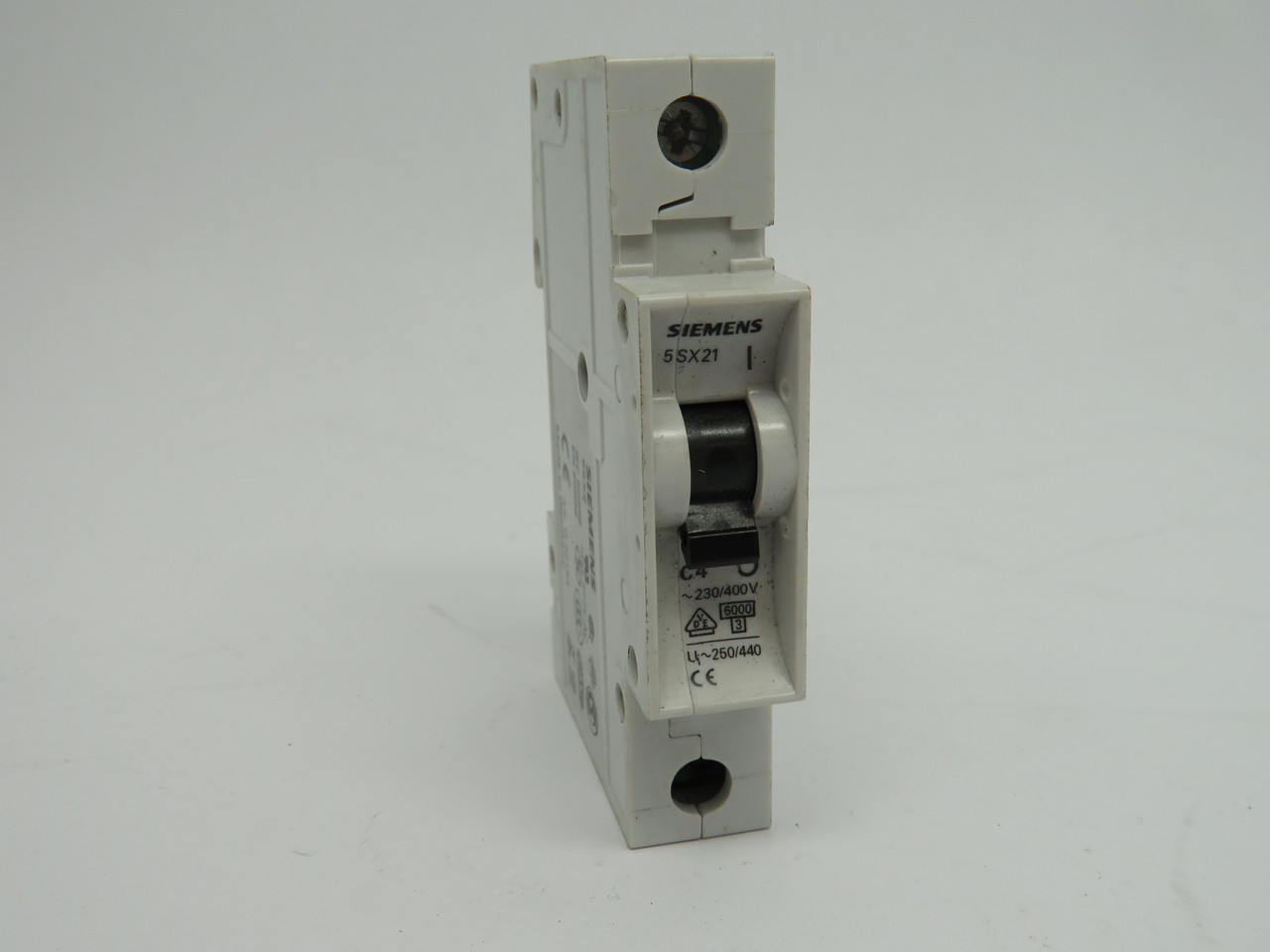 Siemens 5SX21-C4 Circuit Breaker 4A 230/400VAC 1P USED