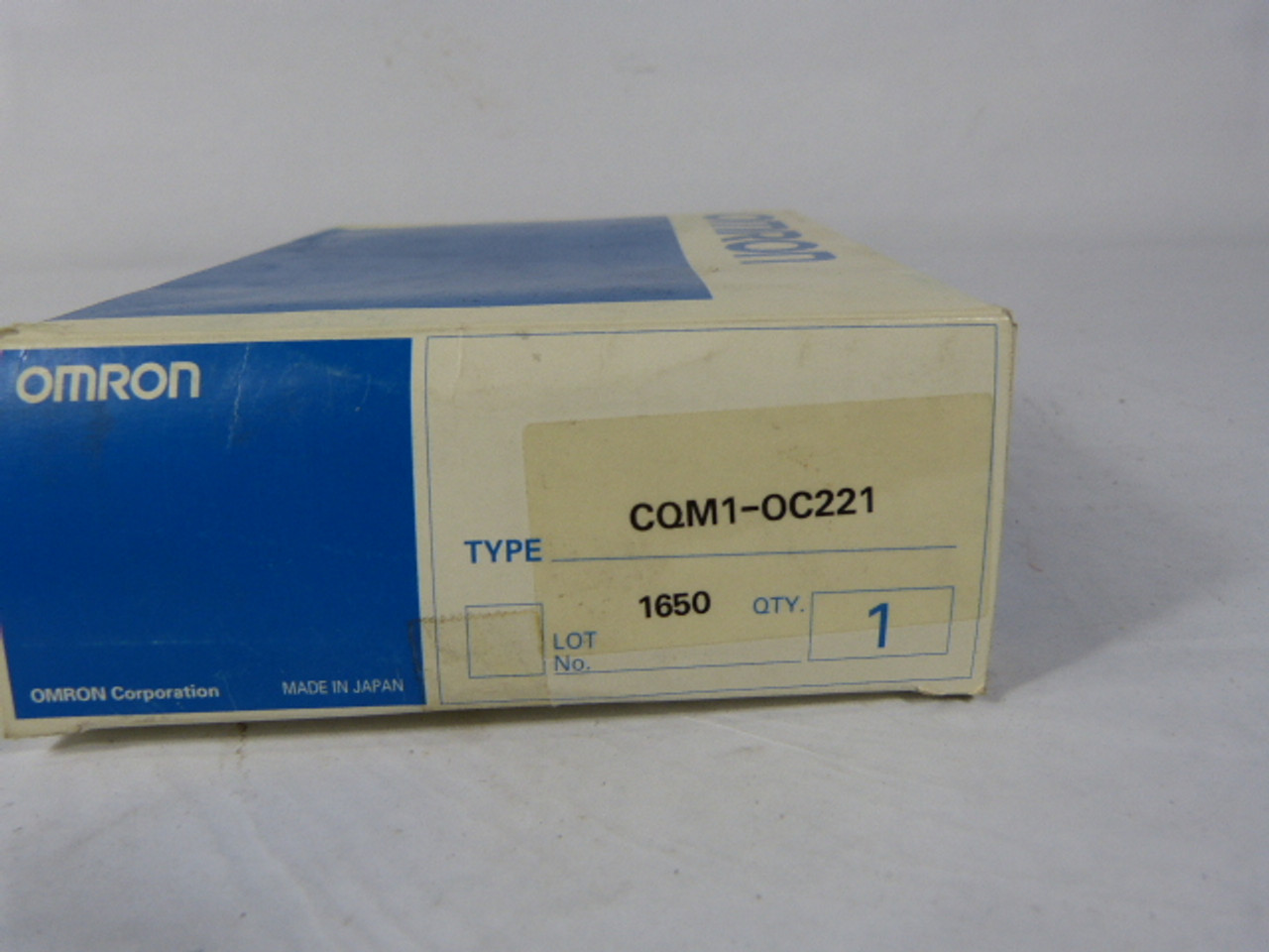 Omron CQM10C221 Output Module 250VAC ! NEW !