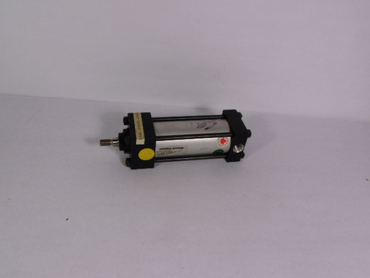 Numatic Actuator S4AL-03K1D-CAAD Pneumatic Cylinder 2`Bore 3 5/8"Stroke USED