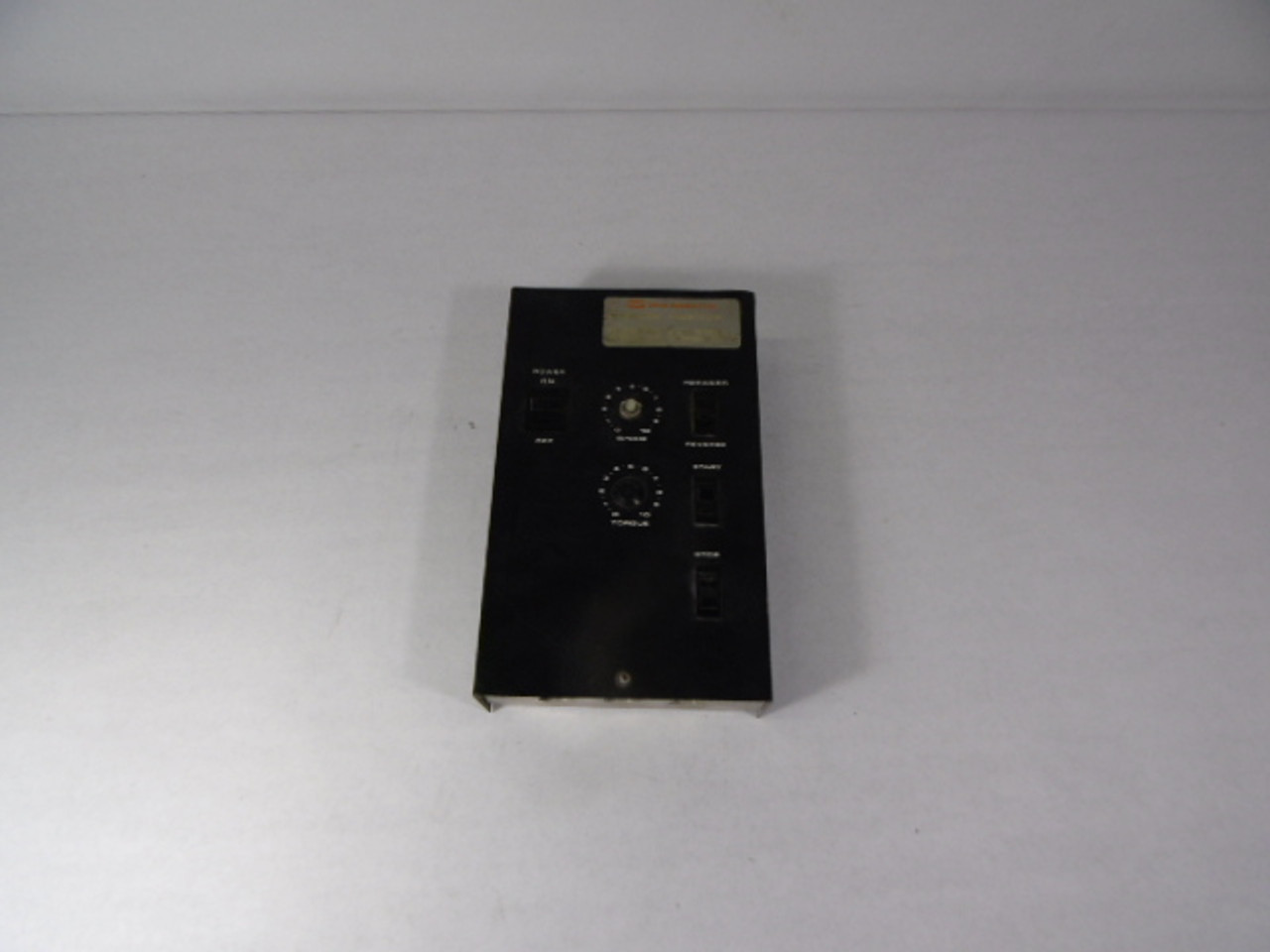 Saftronics DE2R-10-2 DC Drive 2HP 0-180VDC 10A ! AS IS !