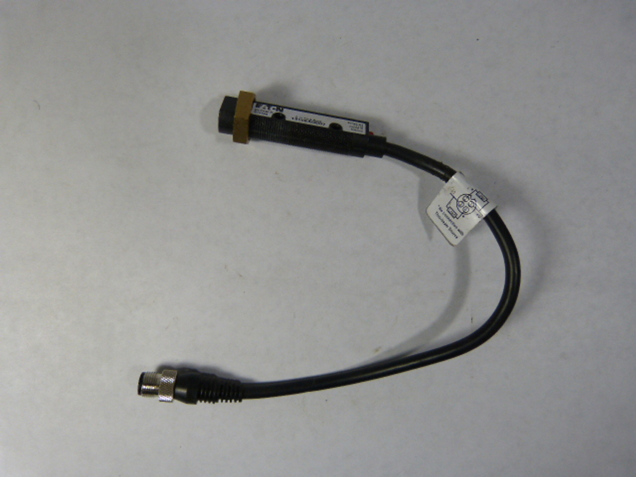 Eaton 13105A-QD07 Photoelectric Sensor 10-30VDC USED