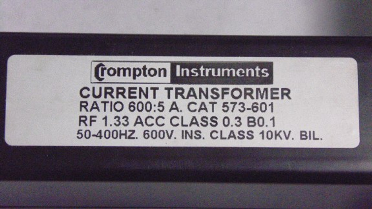 Crompton 573-601 Current Transformer Ratio 600:5A 50-400Hz 600V ! NEW !