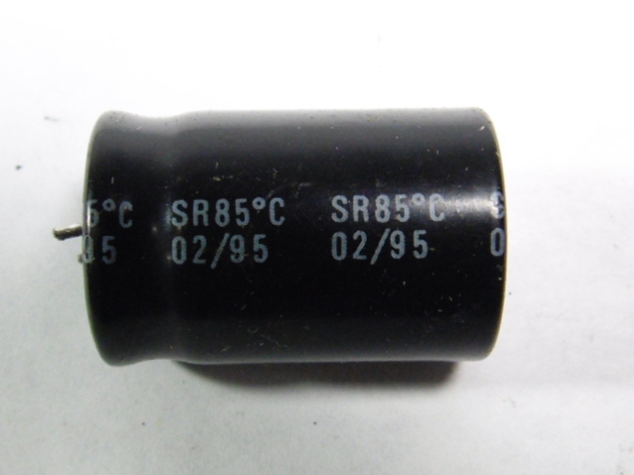 Teapo SR85C Capacitor 3.9UF 25V USED