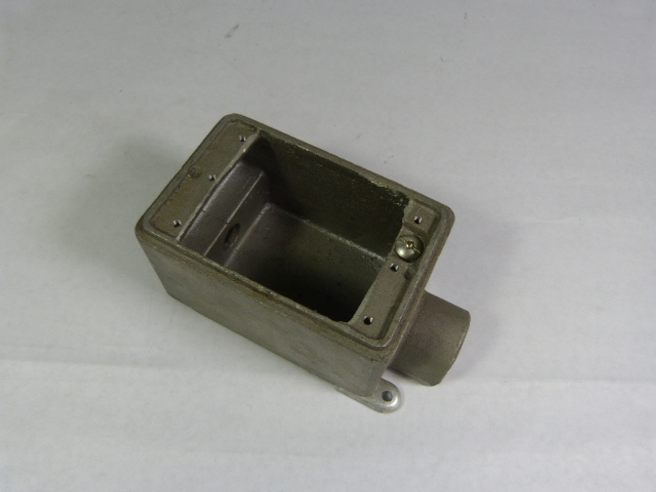 Appleton FDC-1/2 Aluminum Outlet Box 1-Gang 1/2" USED