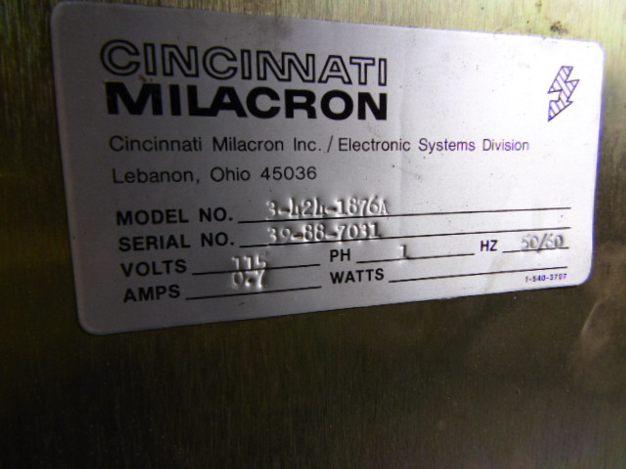 Cincinnati Milacron 3-424-1876A I/O Card Cage Rack with Fans USED