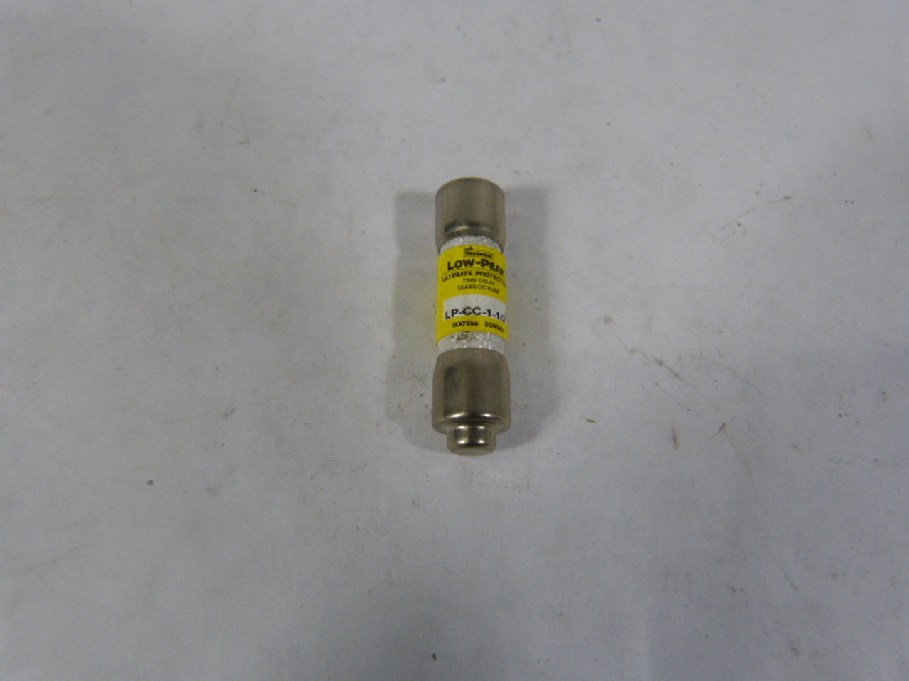Low-Peak LP-CC-1-1/2 Time Delay Fuse 1-1/2A 600V USED