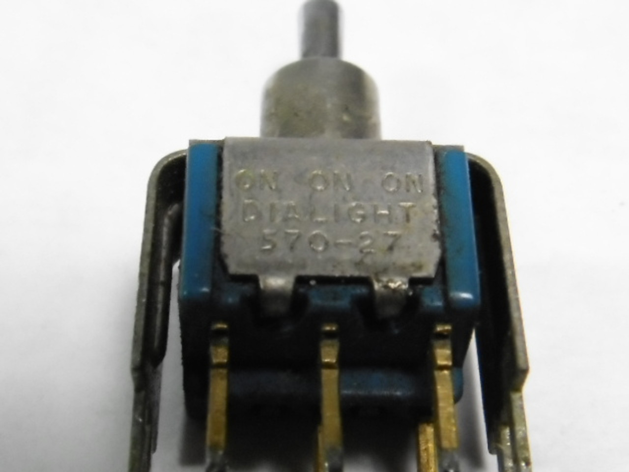 Dialight 570-27 Panel Mount Toggle Switch USED