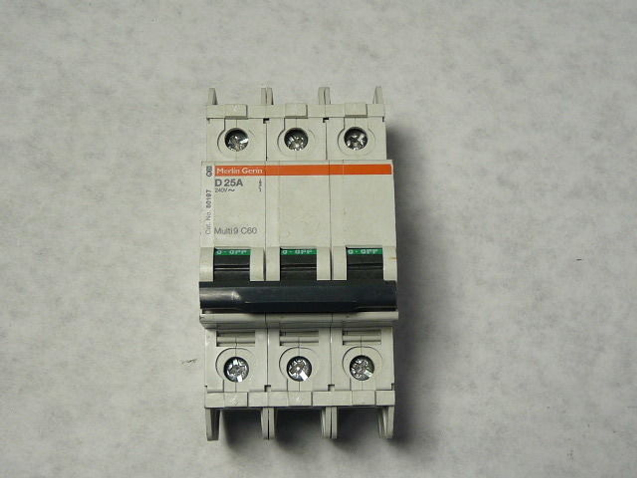 Merlin Gerin 60197 C60N-D25A Miniature Circuit Breaker 3-Pole 25A 240V USED