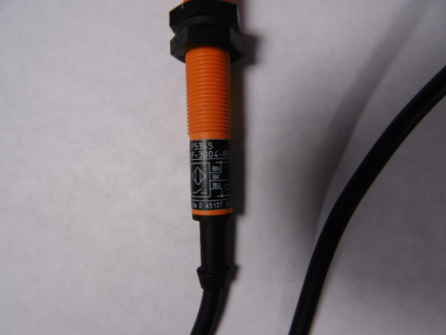 IFM Efector IF3004-BPKG-IF5345 Proximity Sensor Assembly 20" Cable 10-36VDC USED
