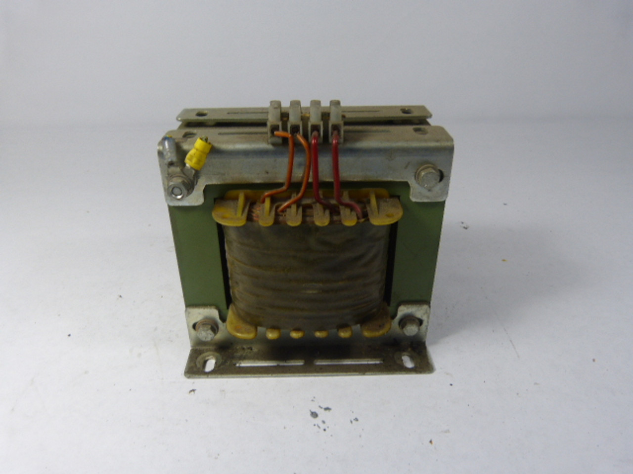 Hubber 82/1489 Transformer 1000 VA 575 Primary Volts 120 Secondary Volts USED