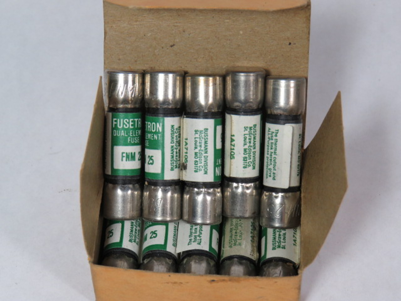 Fusetron FNM-25 Fuse 25A 32V Lot of 10 USED