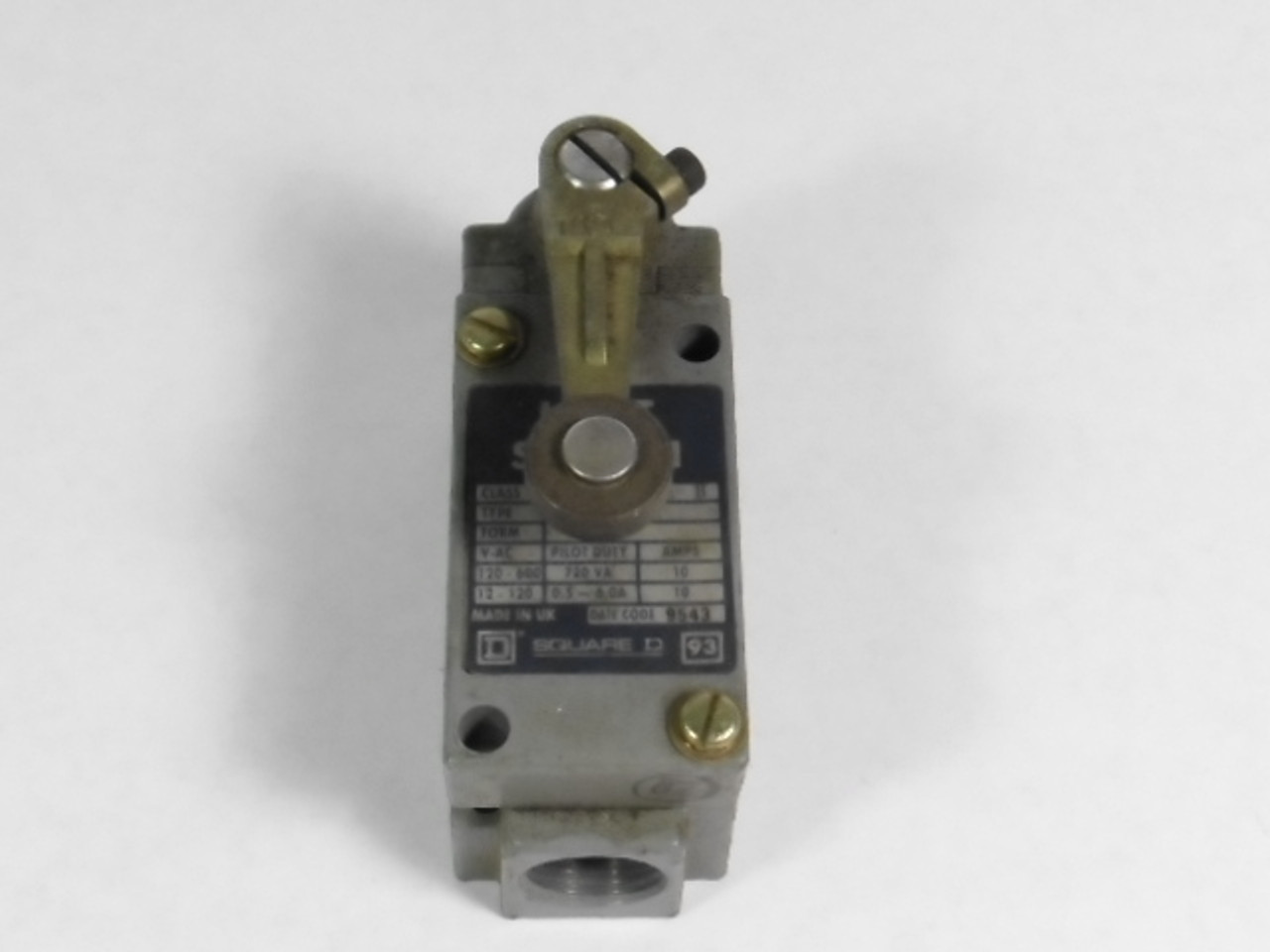 Square D 9007-B62C Limit Switch 600V 10A Form M11 USED
