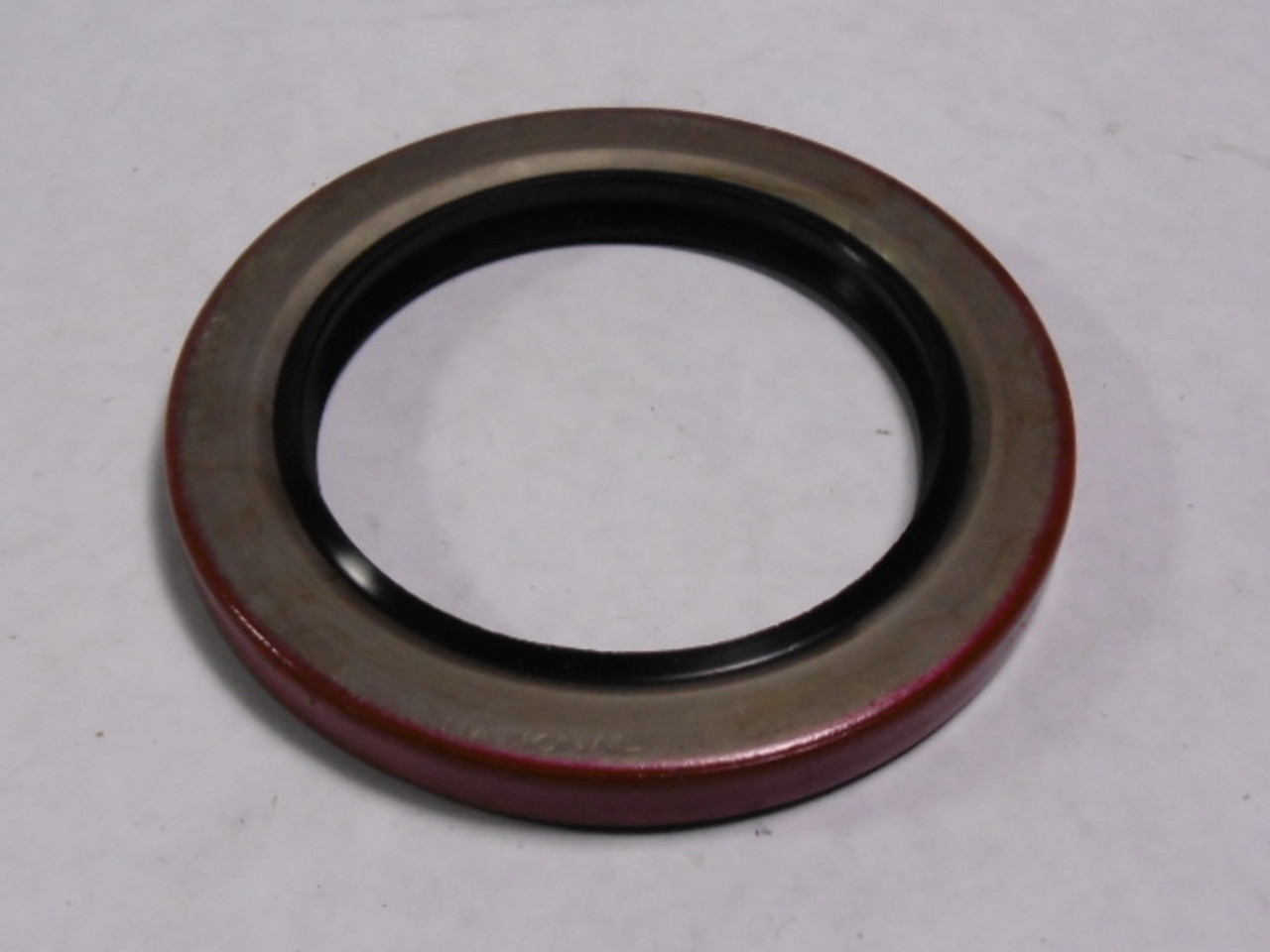 Federal Mogul 415988 Oil Seal 2.562x3.623x0.375" ! NEW !