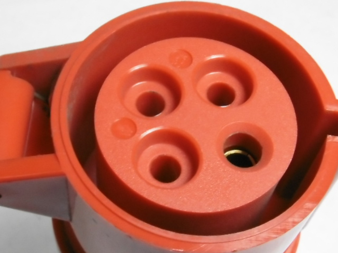 Walther 330419 Female Connector Plug 30A 480VAC 4Wire 3Pole + Ground USED