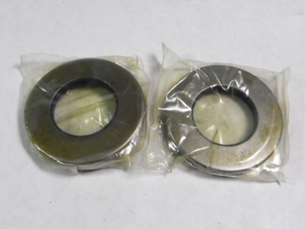 Chicago Rawhide 13843 Oil Seal 1 Box of 2 Pcs ! NEW !