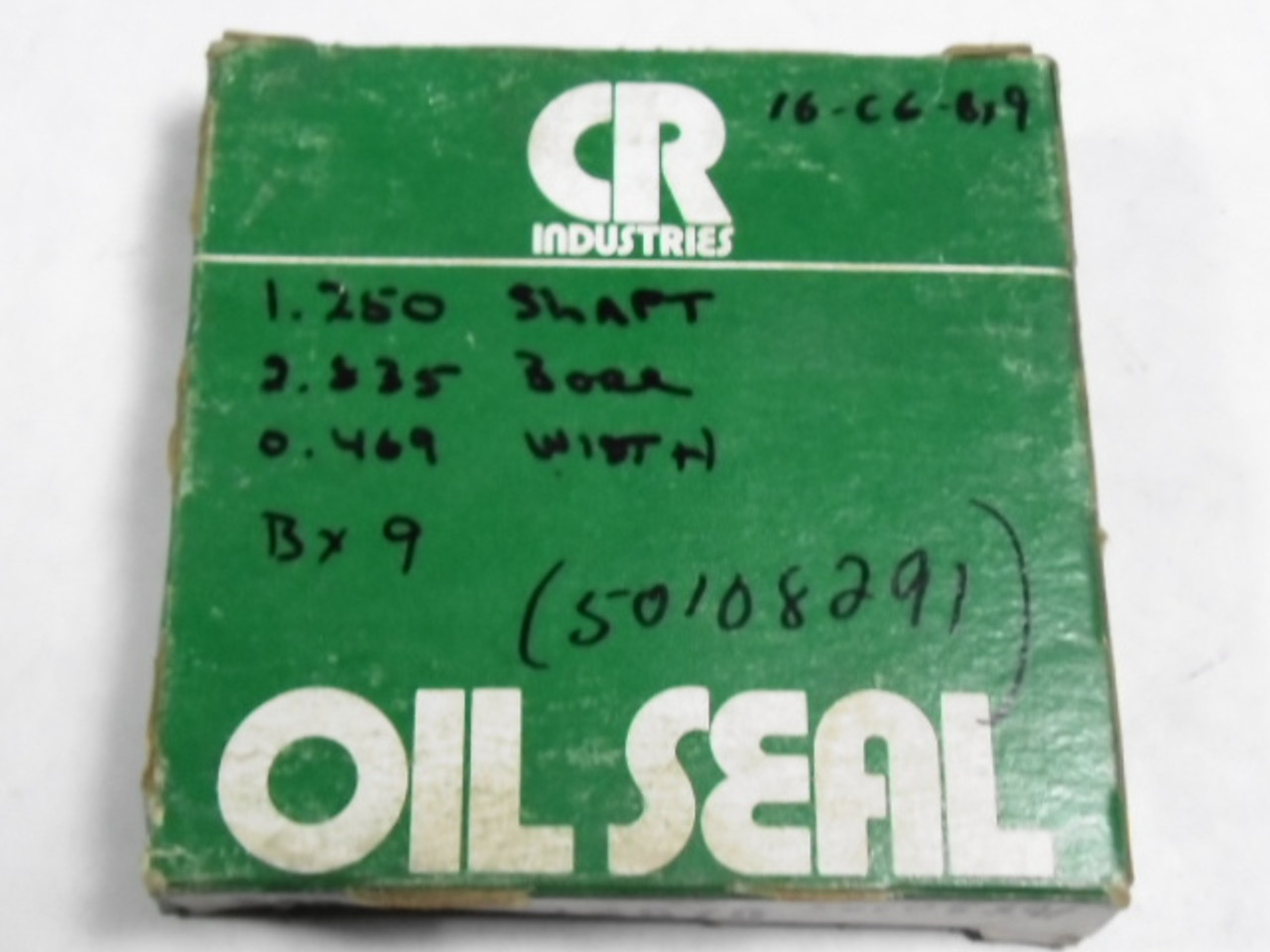Chicago Rawhide 12670 Oil Seal ! NEW !