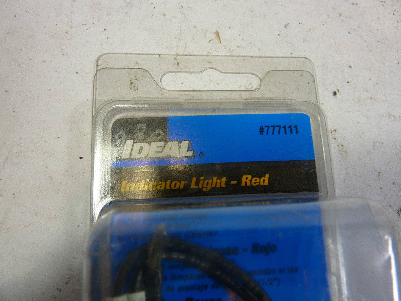 Ideal 777111 Indicator Lamp 125V Red ! NEW !