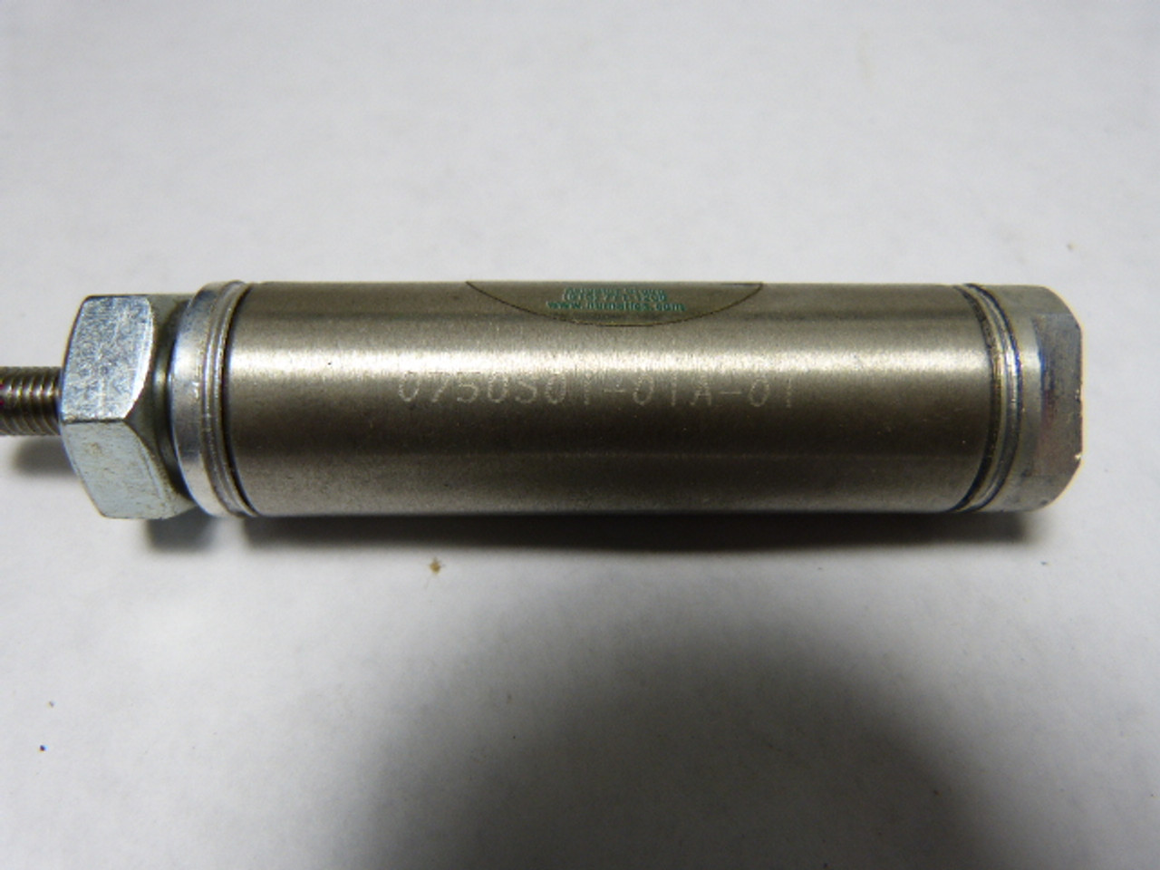 Numatics 0750S01-01A-01 M Series Pneumatic Cylinder  3/4 Bore USED
