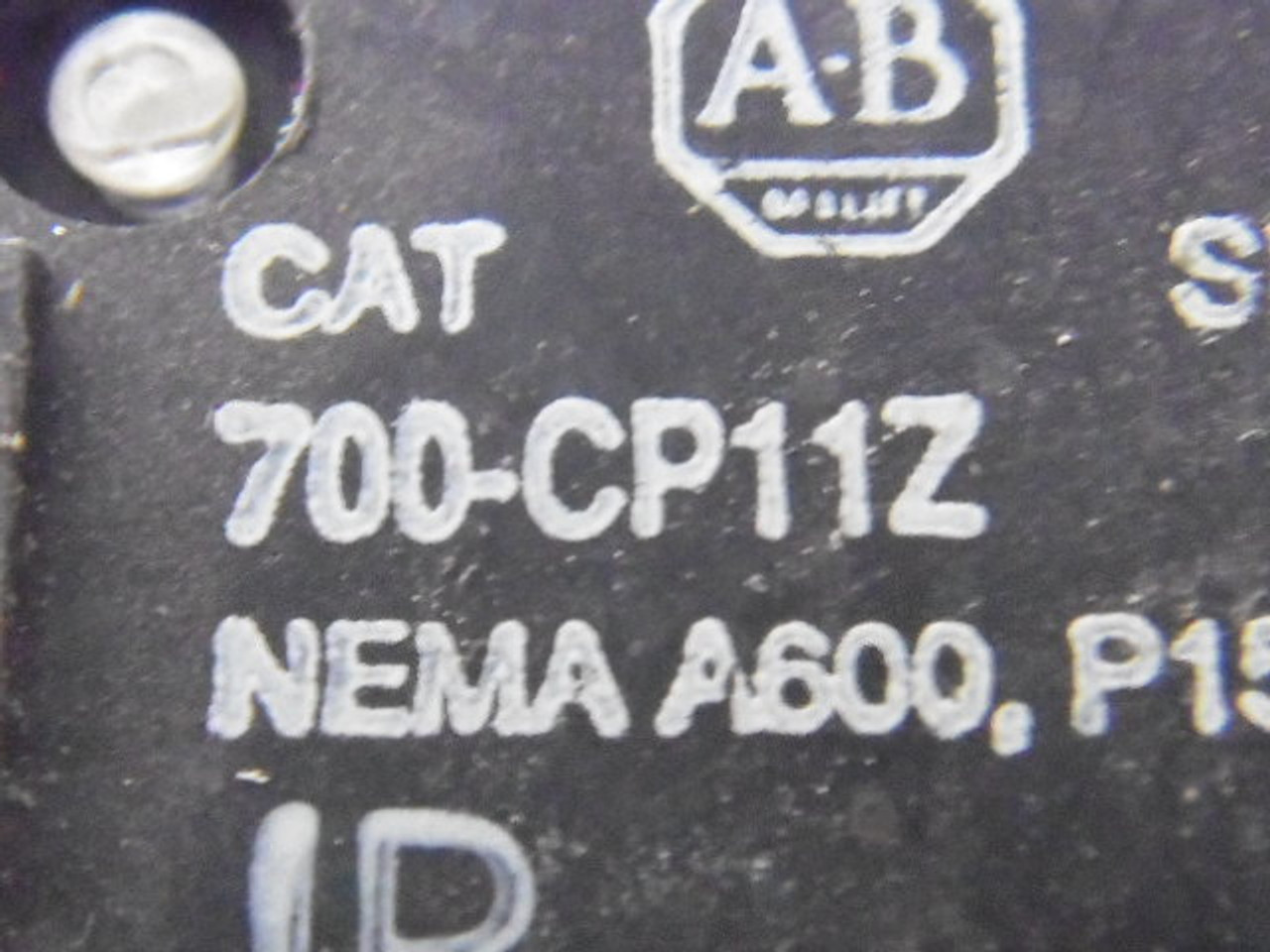 Allen-Bradley 700-CP11Z Overlay Contact USED
