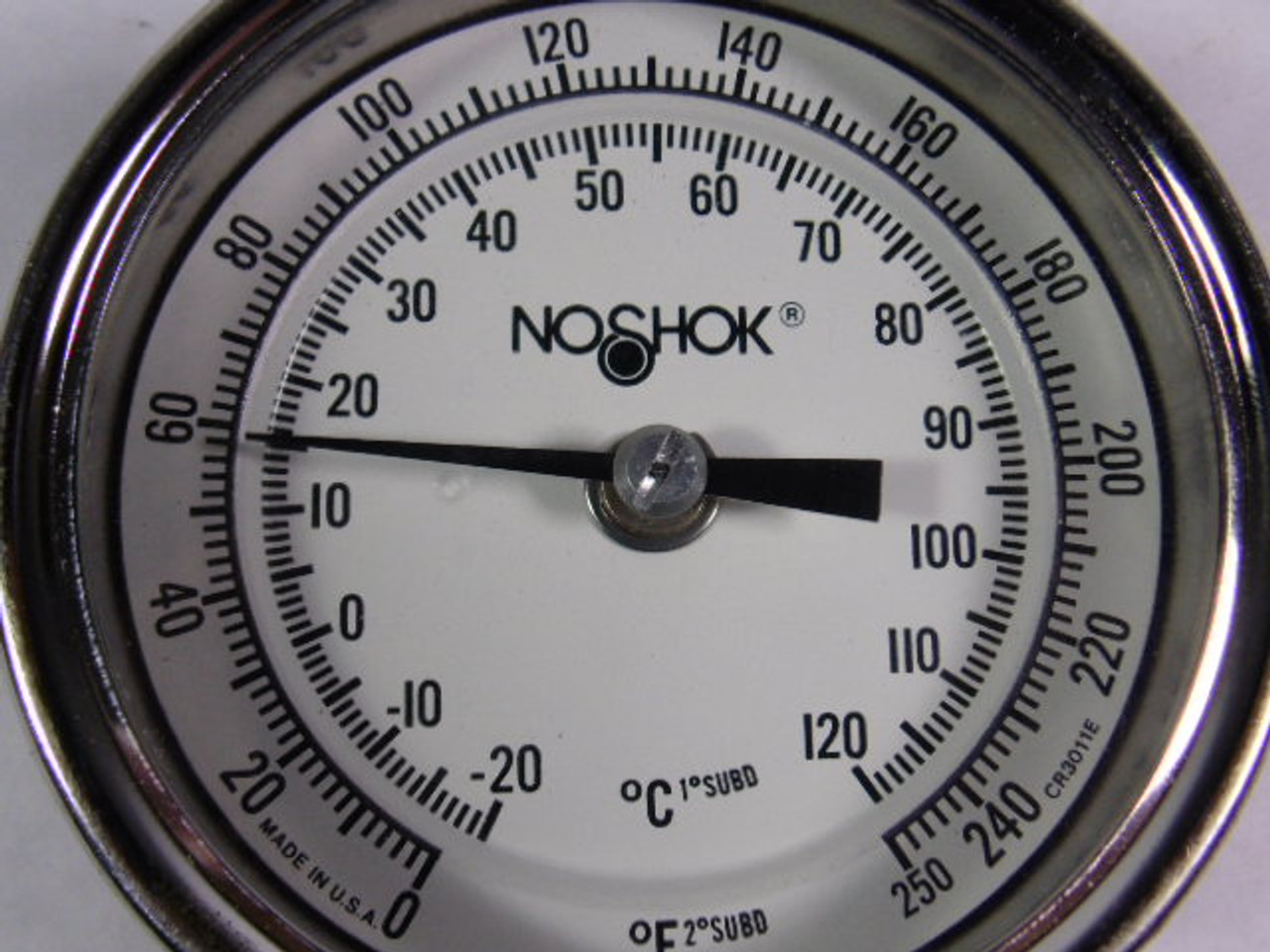 Noshok 30-300-040-0/250-F/C Temperature Gauge 0-250F -20-120C 3" Dial USED