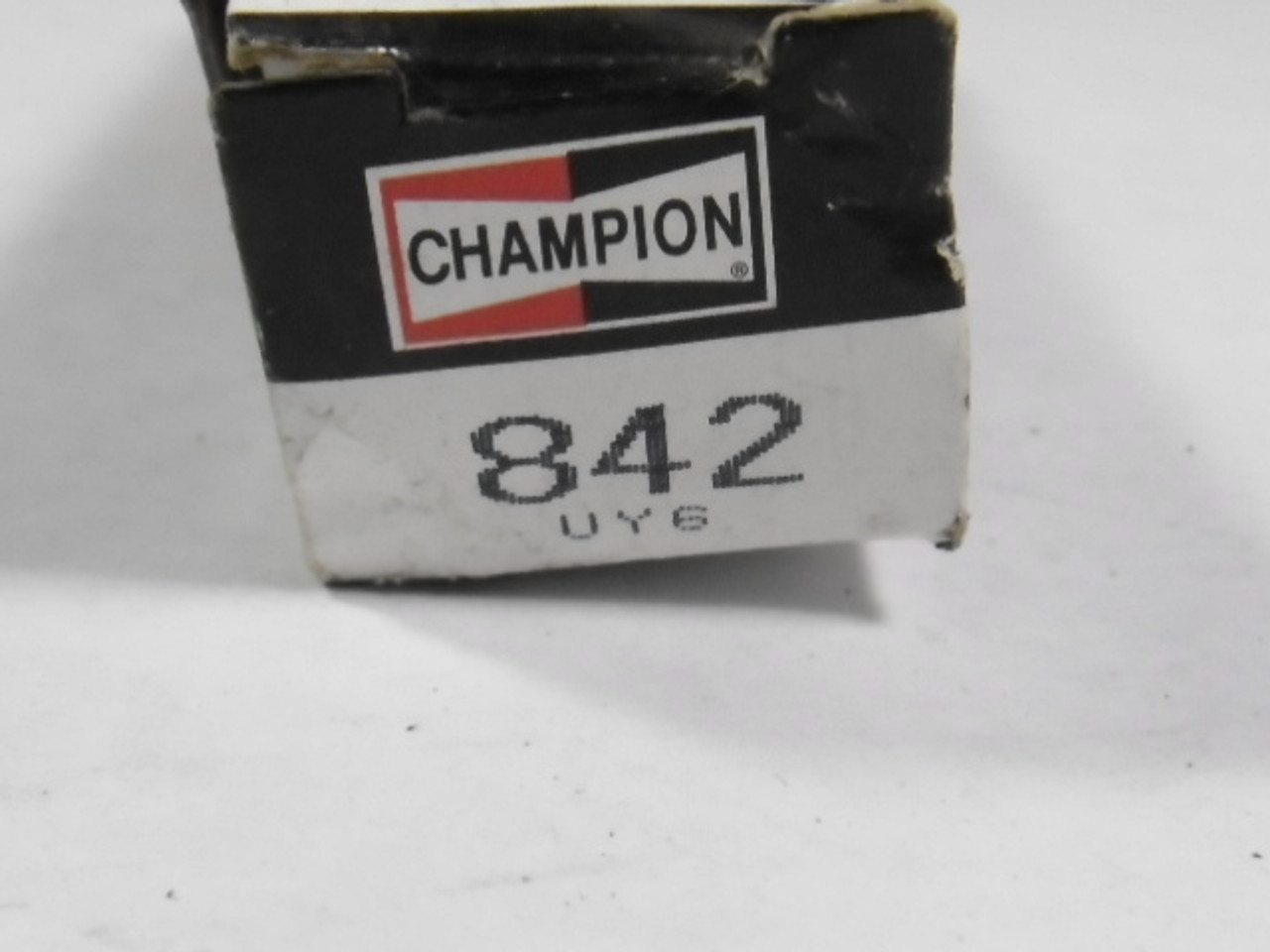 Champion 842 Sparkplug 10mm ! NEW !