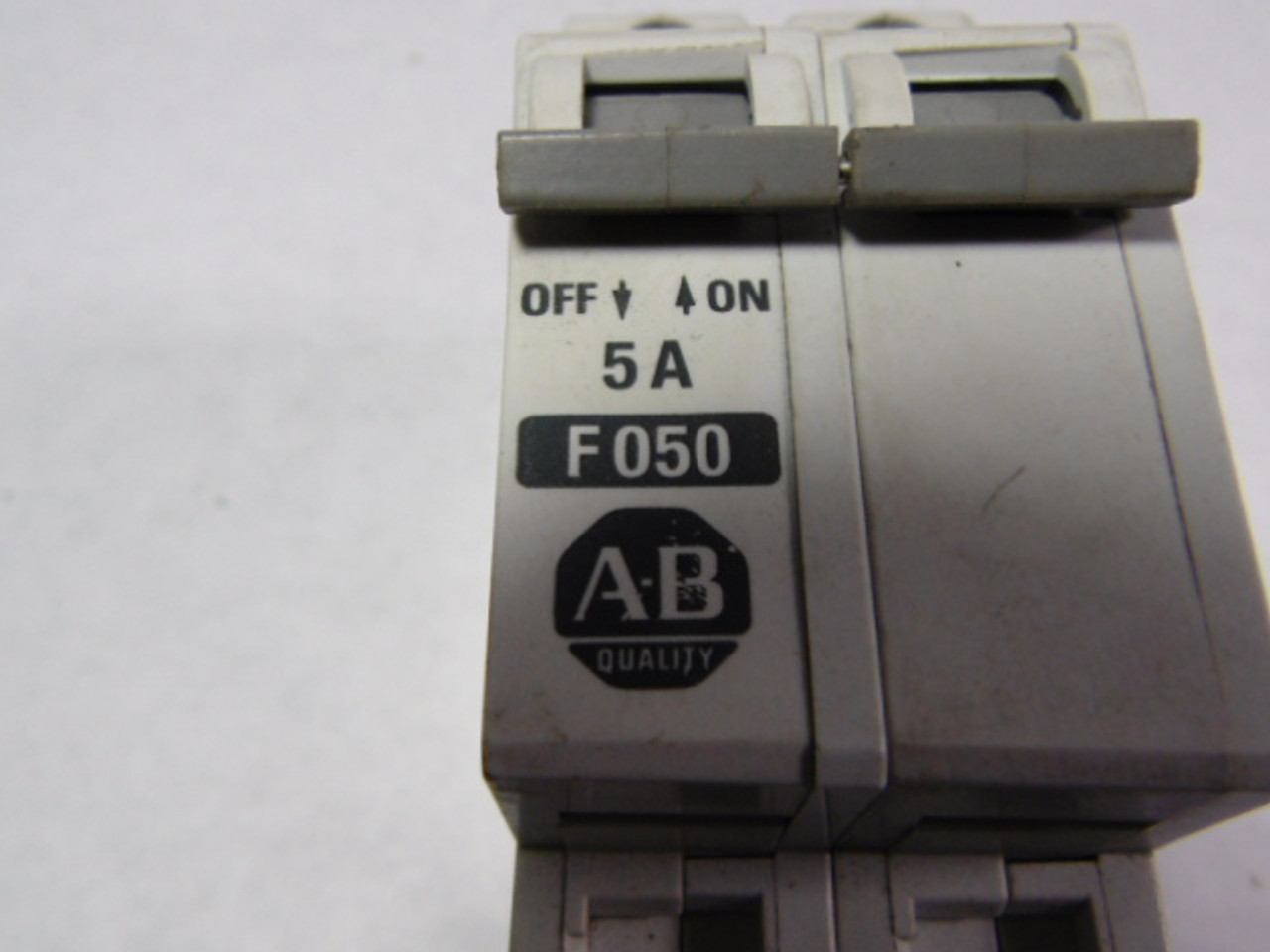 Allen-Bradley 1492-CB2-F050 Circuit Breaker 2-Pole 5A 420/480V USED