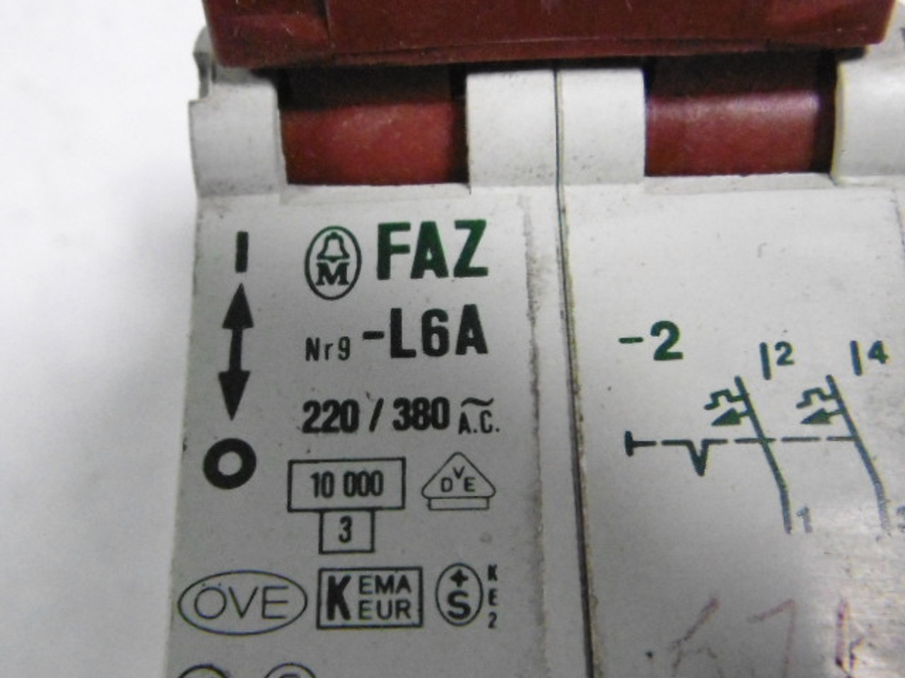 Klockner Moeller FAZ-L6A-2 Circuit Breaker 2-Pole 6A 220/380V AC USED
