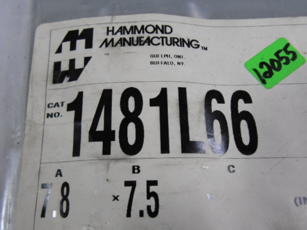 Hammond 1481L66 Ventilation Plate 14-Slot 7.8x7.5" ! NWB !