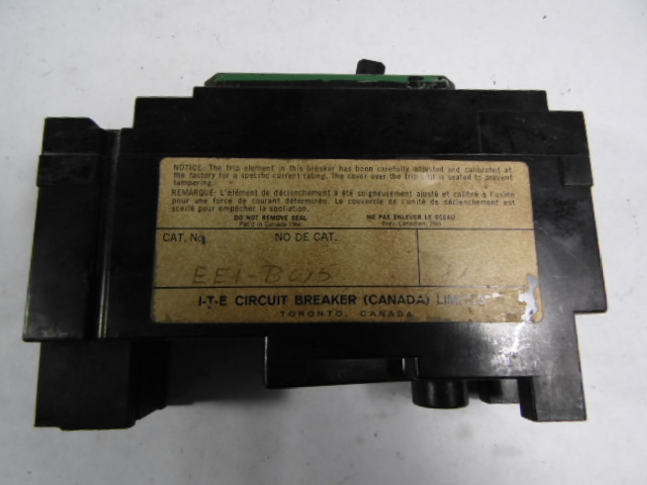ITE EE1-B015 Circuit Breaker 1-Pole 15A 120V AC 125V DC USED