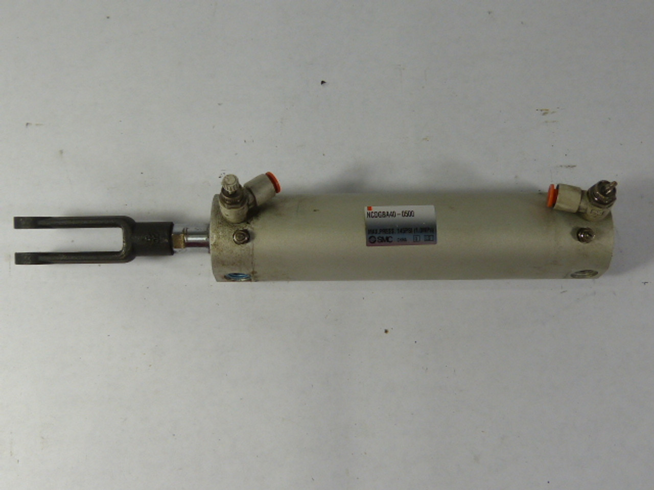 SMC NCDGBA40-0500 Pneumatic Air Cylinder USED