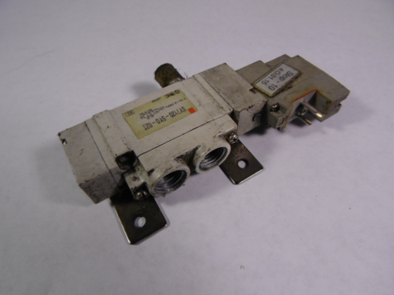 SMC SY7120-5DZ-02T Solenoid Valve 0.15-0.7MPa USED