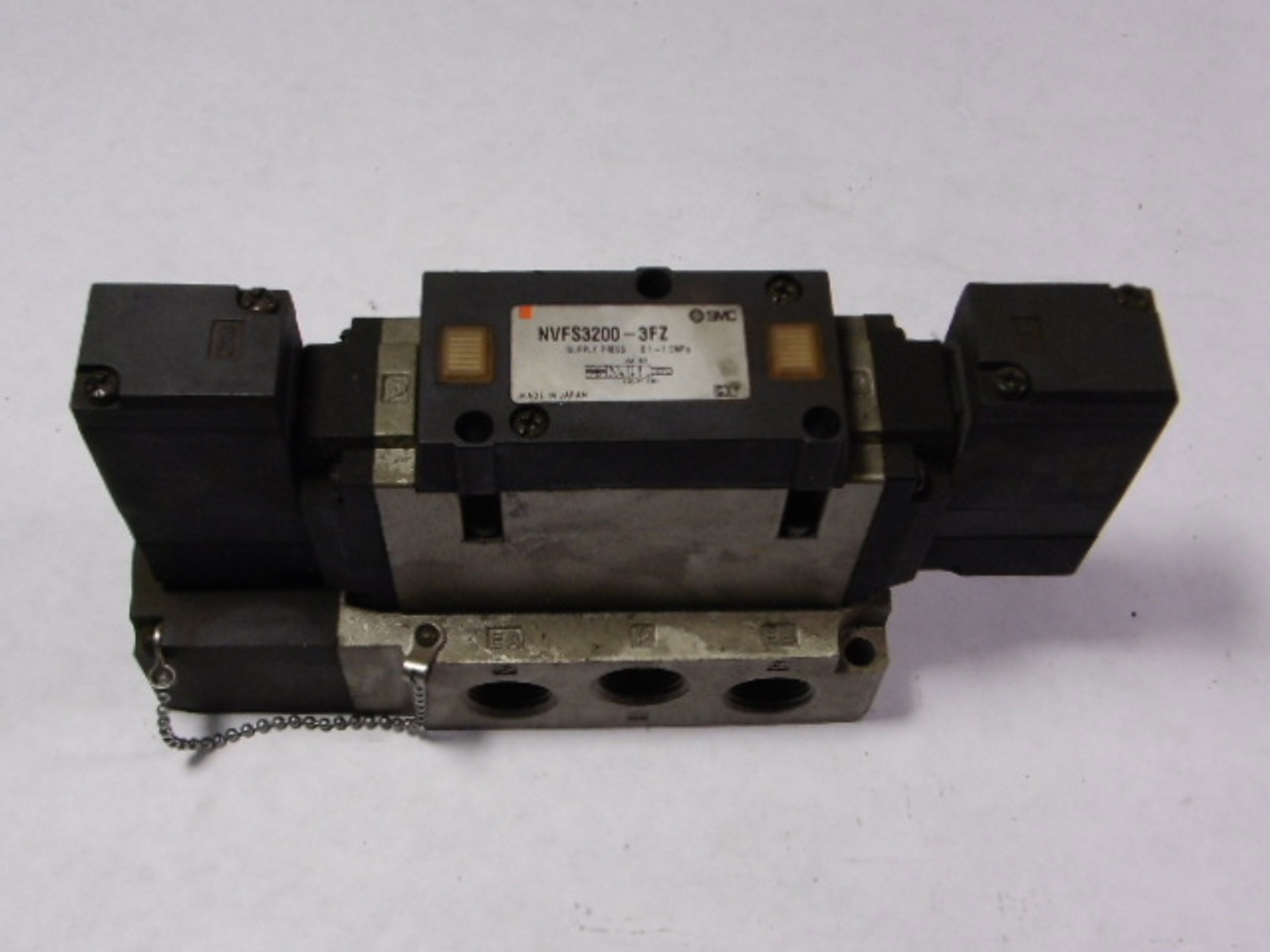 SMC NVFS3200-3FZ Solenoid Valve 110V AC 0.1-1.0MPa USED