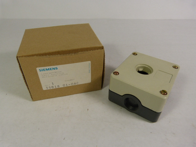 Siemens 3SB1-01-OAC Enclosure Molded Plastic Empty Housing ! NEW !