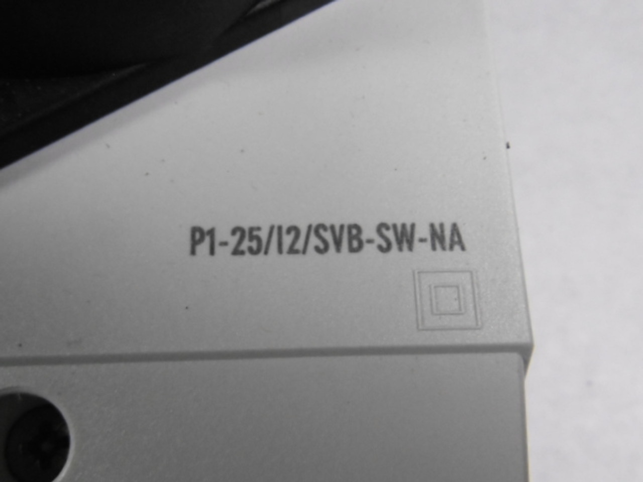 Moeller P125I2SVBSWNA Disconnect Switch 690V ! NEW !