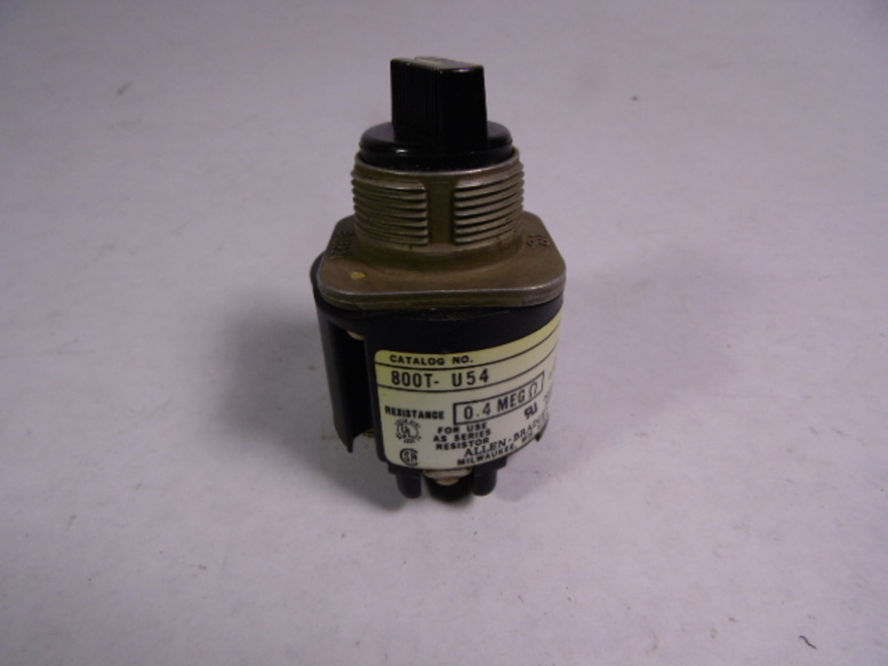 Allen-Bradley 800T-U54 Potentiometer 0.4MOhm 300V AC 2W USED