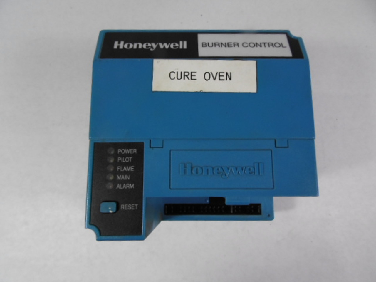 Honeywell RM7890A-1015 Flame Safety Burner Control USED