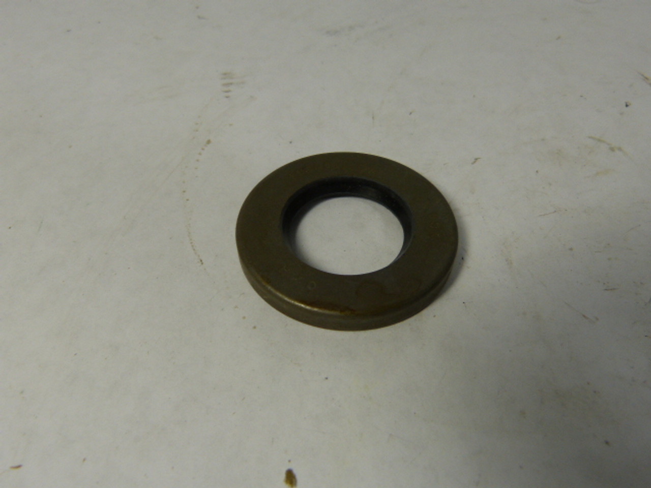 Chicago Rawhide 11340 Oil Seal 1-1/8 X 2 X 1/4 Inch Shaft ! NEW !