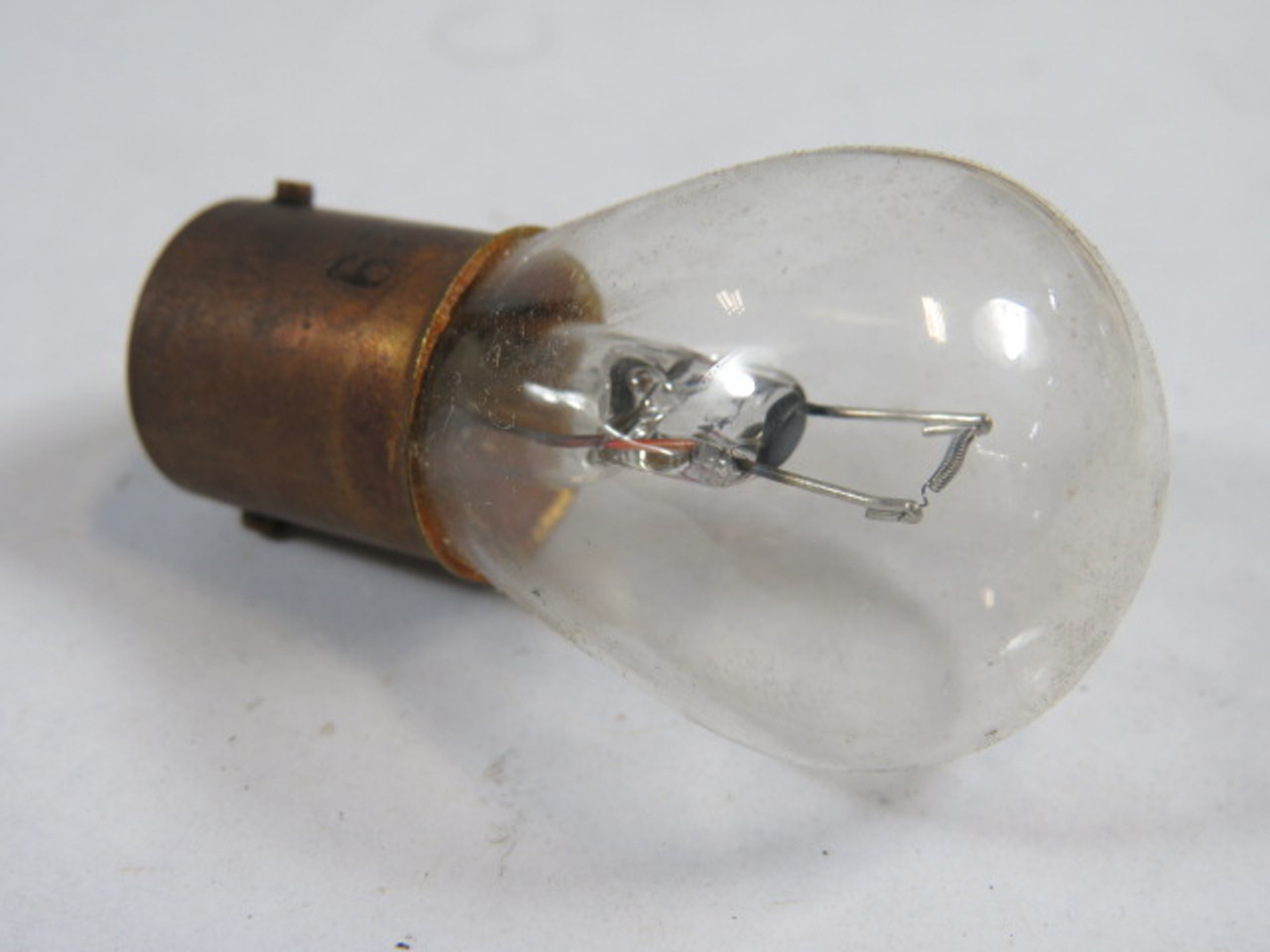 Spectro 1129 Miniature Bulb BA15S Base 6.4V 2.63A Lot of 3 ! NEW !